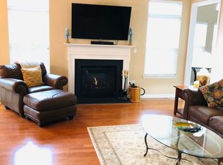 104 Abrams Dr, Florence, NJ 08518