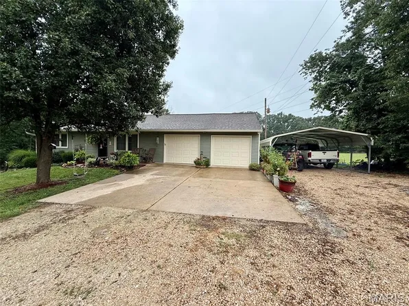 66 Edith Dr, Bourbon, MO 65441