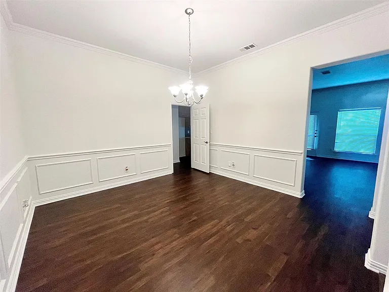 500 Hidden Meadow Ct — Photo 3
