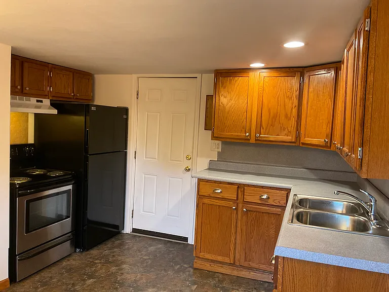 10657 Jonestown Rd #4 — Photo 10