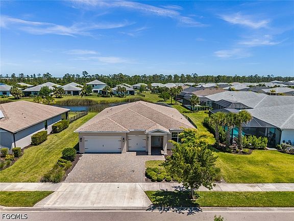 4th image of 43763 Longleaf Ln