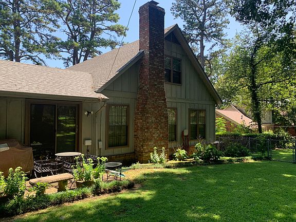 2nd image of 388 Bluff View Dr
