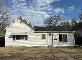 106 Mechanic St, Emporia, KS 66801