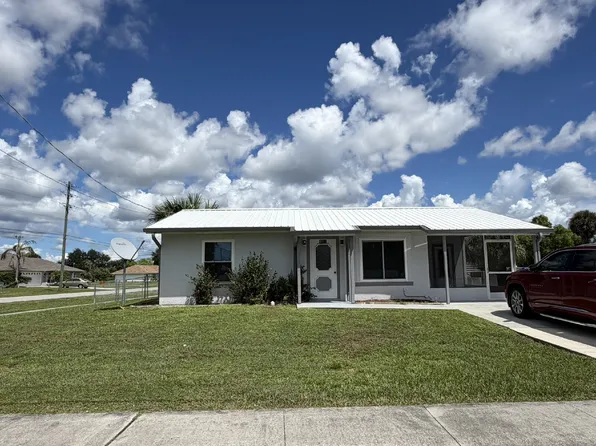 4010 Grobe St, North Port, FL 34287