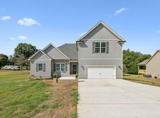 4005 Sweet Home Rd, Pleasant View, TN 37146