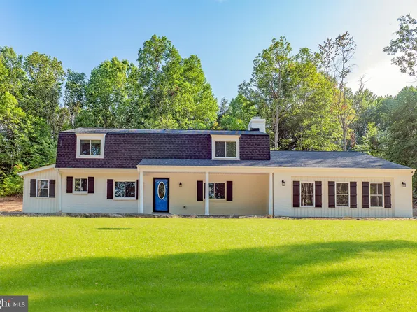 13489 Union Church Rd, Sumerduck, VA 22742