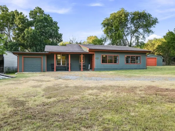 1027 Paradise Cove Rd, Pottsboro, TX 75076