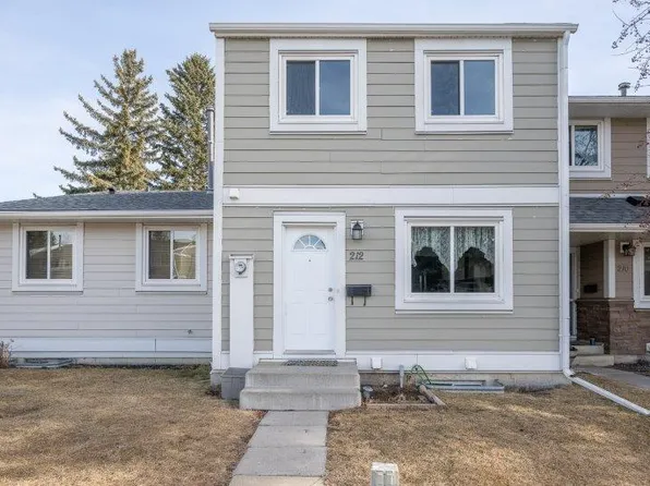 212 Georgian Vlg NE, Calgary, AB T2A 7C9