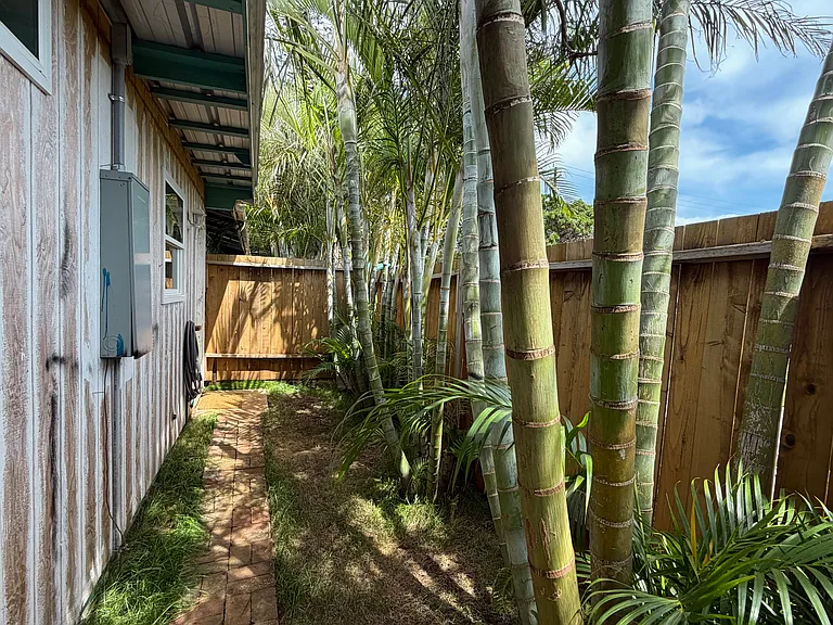 11 Ka Lei Pl #B — Photo 18