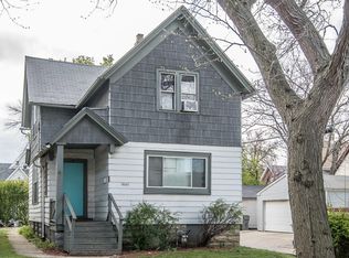 2123 S 26th St, Milwaukee, WI 53215