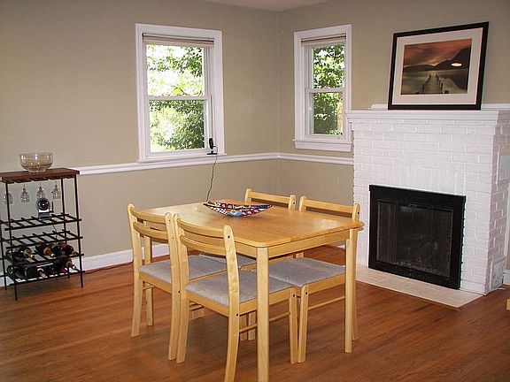 3rd image of 6516 Cedar Ln