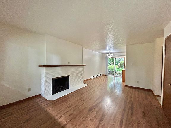 4th image of 10945 SW Butner Rd APT 1