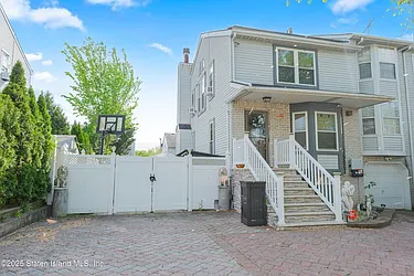 22 Villa Nova Street