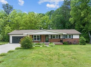 704 Overbrook Dr, Thomasville, NC 27360