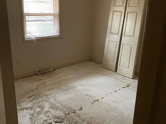 3 Bedroom - no carpet 