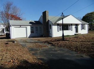 279 Chapmans Ave, Warwick, RI 02886