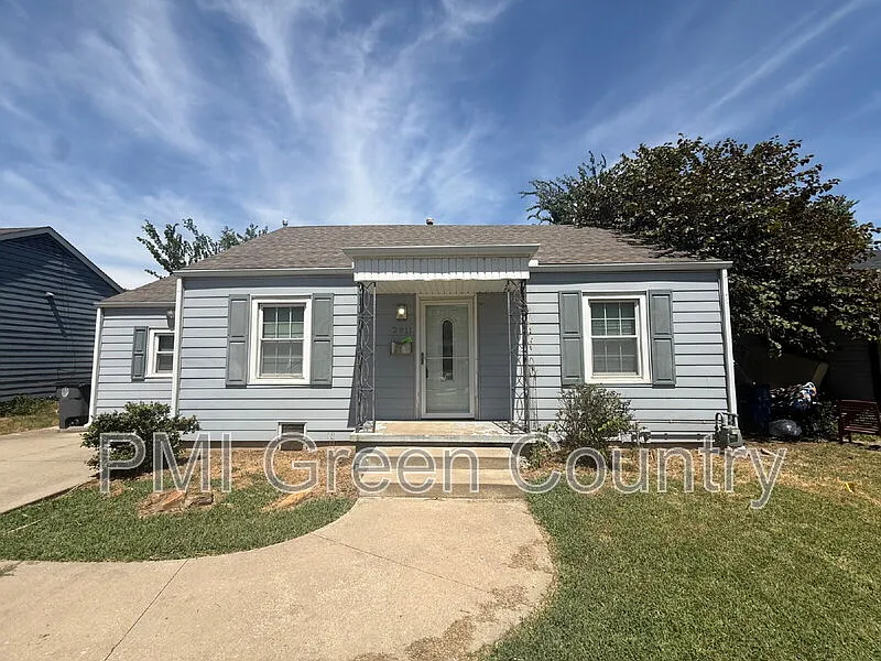 3 bed, 2.0 bath, 1442 sqft, $1,645 — Photo 1