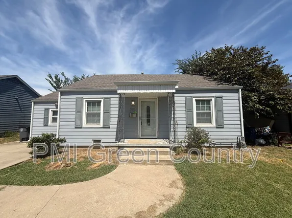 2811 E 1st Pl, Tulsa, OK 74104