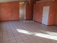 3rd image of 4530 E Chicago Ave