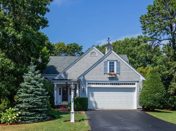 201 Kilkore Drive, Hyannis, MA 02601