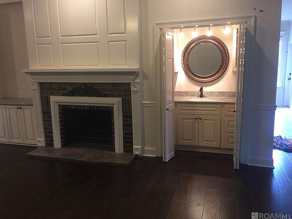 4th image of 12931 Deerpath Way