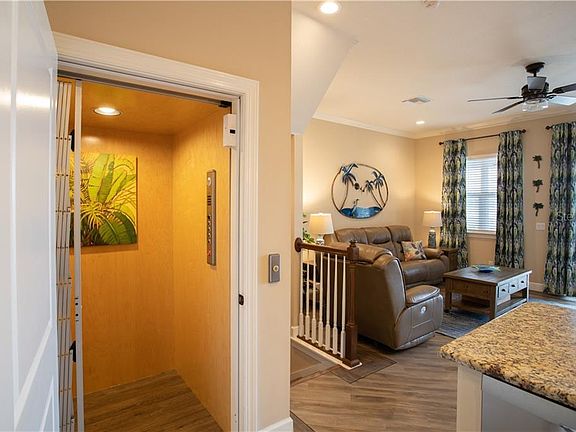 5th image of 5971 Anchorage Way S