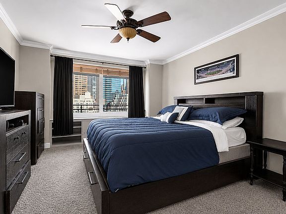 4th image of 303 E 57th St #E17