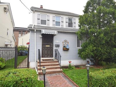 8102 164th Place, Jamaica, NY, 11432