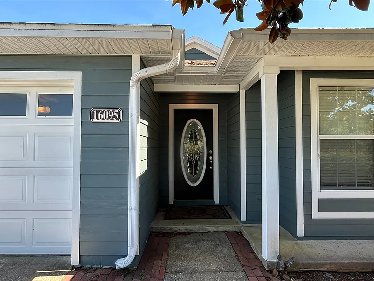 16095 NW 123rd Ave — Photo 21