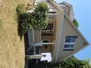 122 Longford Ave, Elyria, OH