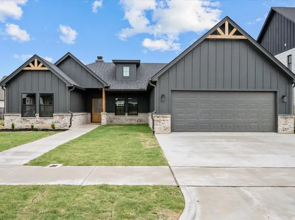 13017 Rainier Dr, Woodway, TX 76712