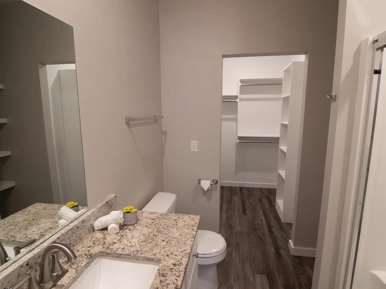3 bed, 1312 sqft, $1,550 — Photo 3
