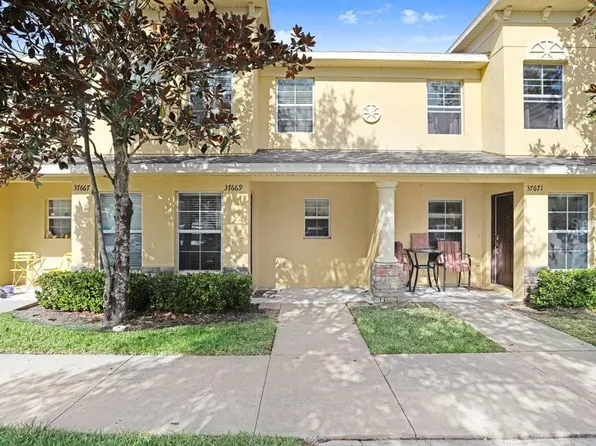 37669 Aaralyn Rd, Zephyrhills, FL 33542