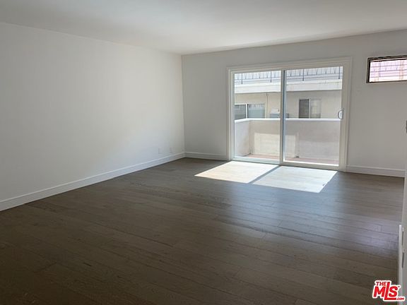 5th image of 743 N Sweetzer Ave APT 103