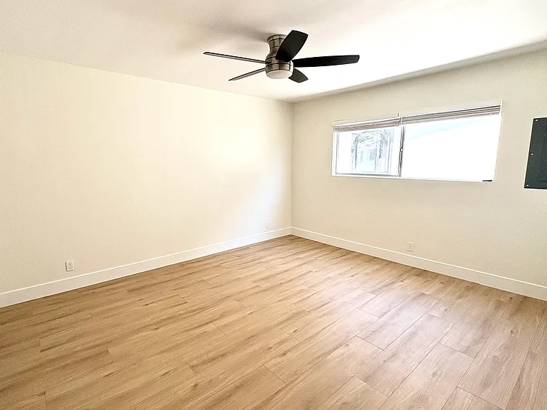 325 N Colorado Pl #7 — Photo 11