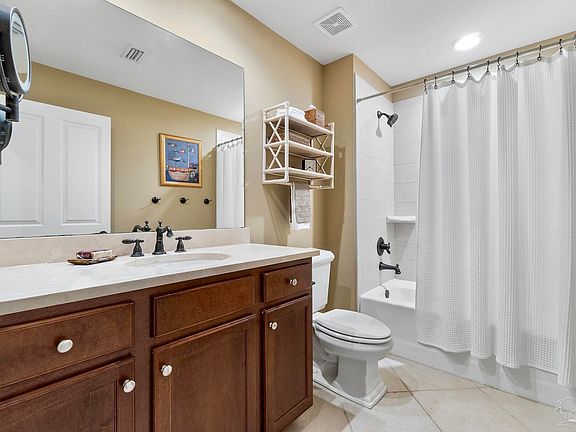 3rd image of 108 S Alcaniz St Unit 308