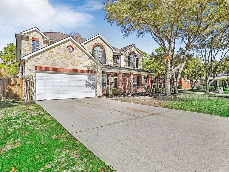 13019 Chandler Chase Ct — Photo 2