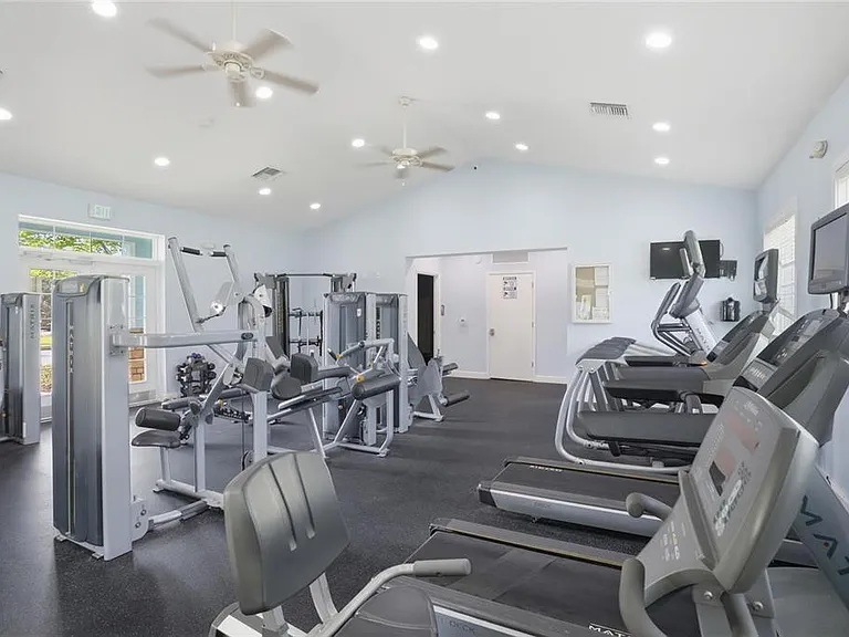 7260 Duxbury Ln — Photo 27