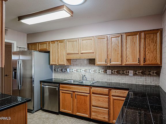 4th image of 12007 N SAINT ANNES Drive