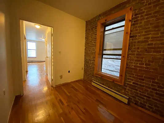 Rented by Best Apartments North Inc | media 19