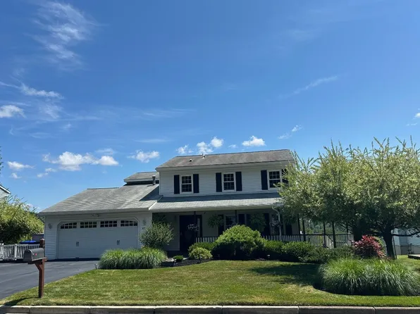 420 Jodie Dr, Vestal, NY 13850