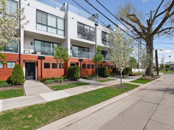 533 E Harrison 3, Royal Oak, MI 48067