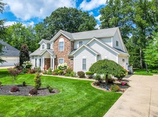 35205 Spatterdock Ln, Solon, OH 44139