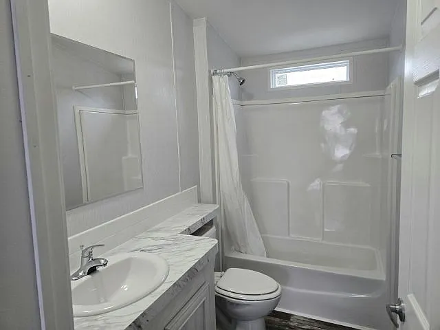 4125 Park St N #210 — Photo 6
