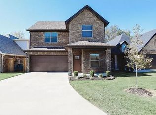 1804 Riverstone Rd, Bentonville, AR 72713
