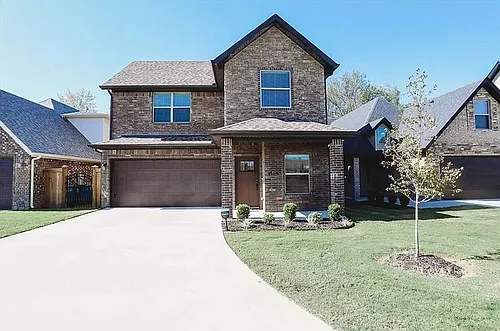 1804 SW Riverstone Rd Photo 1