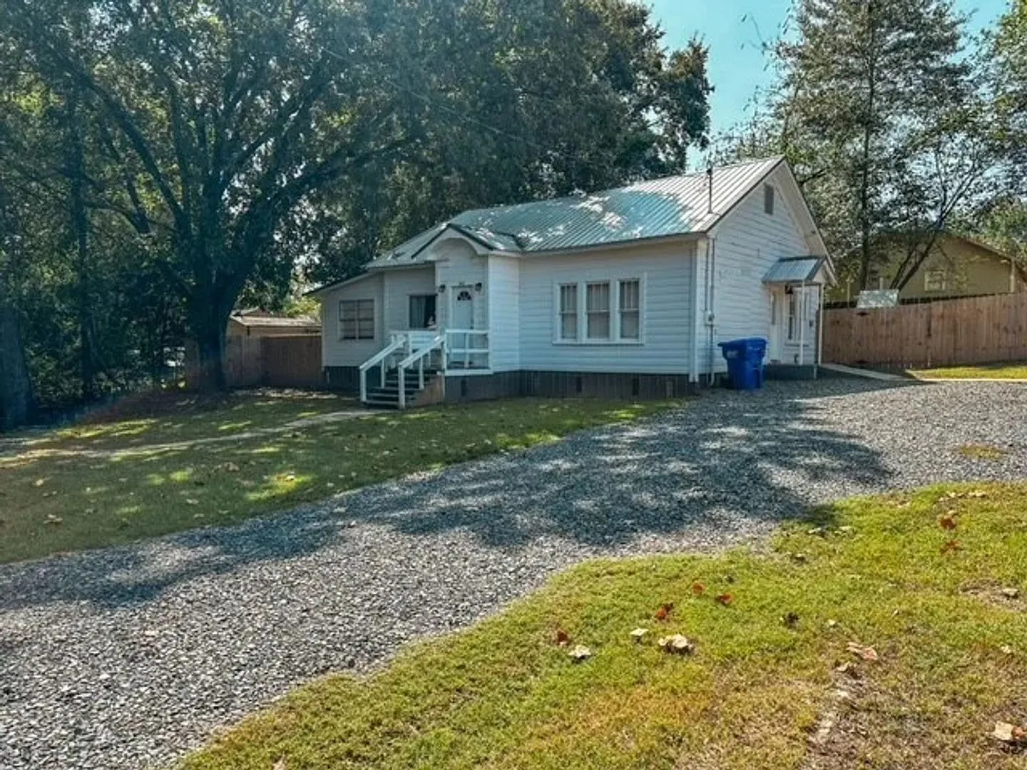 Cozy 3Bedroom Home for Rent in Linden $1,000/Month — Photo 2