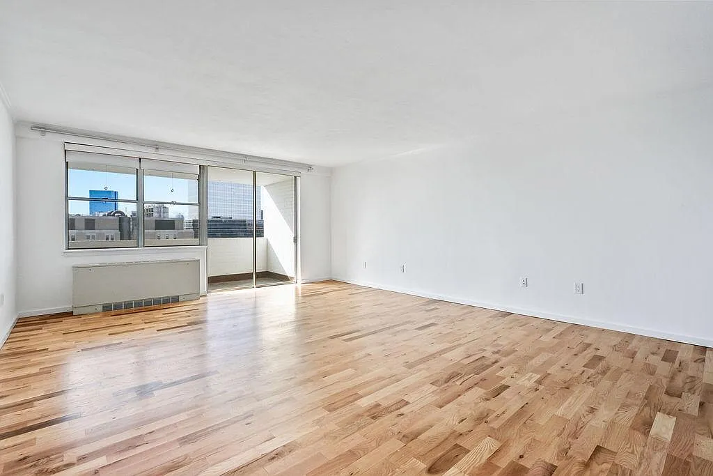 Building Photo - 8 Whittier Pl #21G
