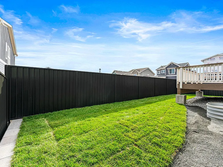 Shawnee Ln — Photo 43
