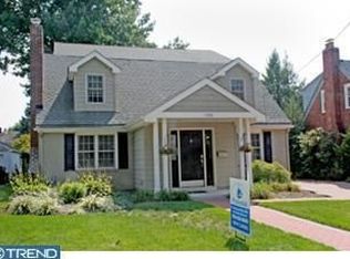 1536 Sycamore St, Haddon Heights, NJ 08035